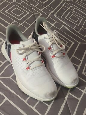 Boys Lace-Up Footjoy Golf Shoes